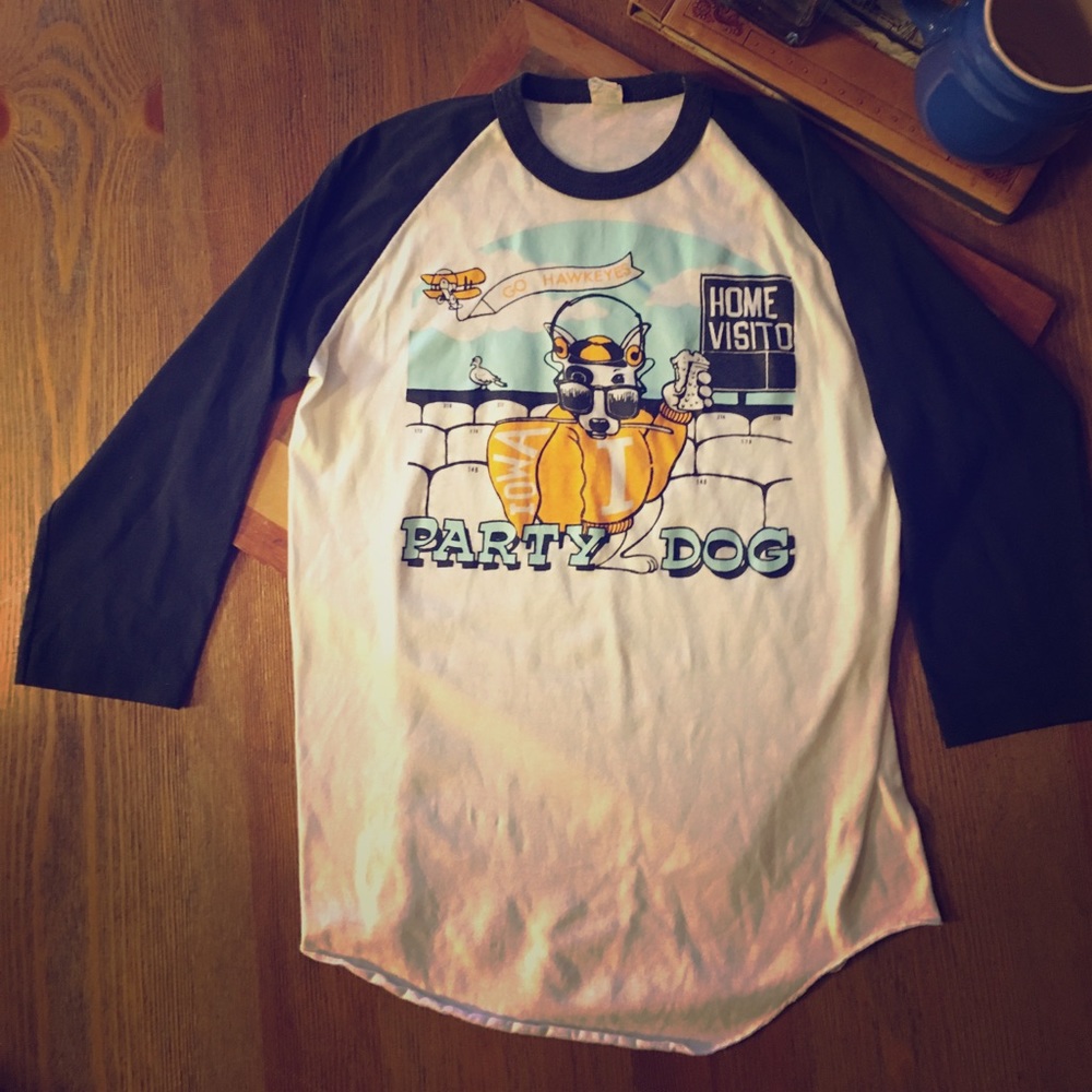 Iowa Hawkeyes Vintage Baseball Raglan